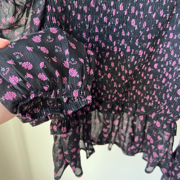 Francesca's off the shoulder floral top - Picture 2 of 7